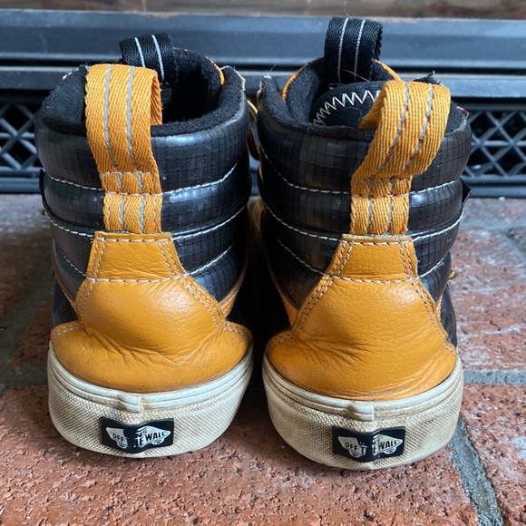 Vans Sk8-Hi MTE 2.0 DX Yellow Black High Top Sneakers MENS SZ 12 - Picture 5 of 7